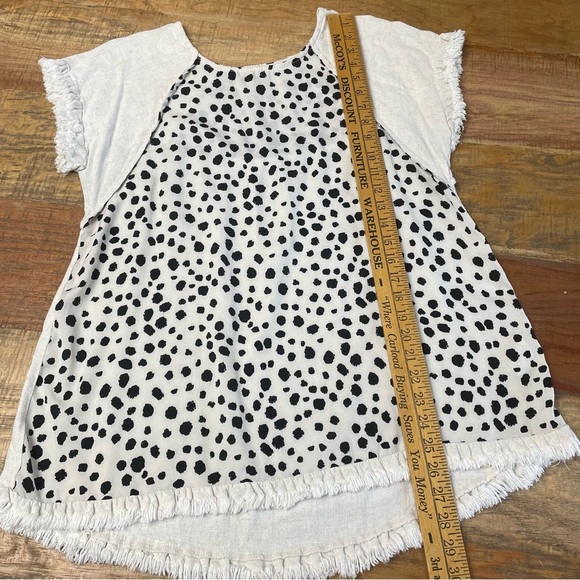 Umgee Linen Blend Frayed Edge Short Sleeve Top Size Small cream black dot - Picture 4 of 7